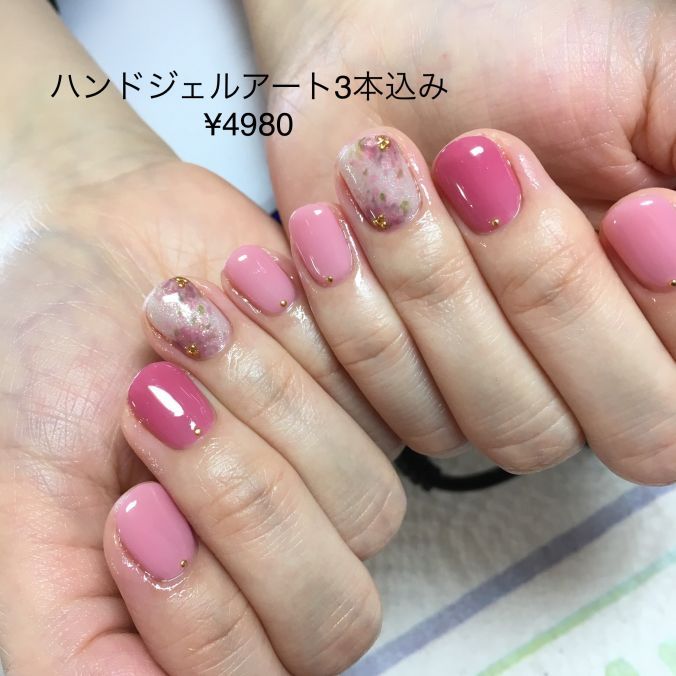 ユニークピンク ショート ネイル 最高の花の画像