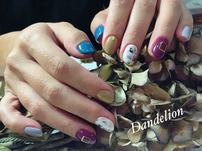 ネイルカタログ シェル風ホイルネイル ネイルサロン Dandelion 沖縄県 浦添 宜野湾 北中城のネイル サロンの検索 予約はナチュラルビューティ